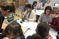 10.12.2025 Vánoční  tvoření s prarodiči 1.A tř.