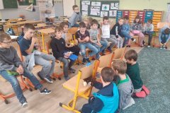 22.10.2025 Divadlo a výtvory Halloween 2. třída