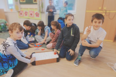 6.2.2026 Den deskových her- 2. tř.